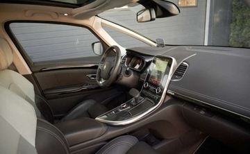 Renault Espace V Van 1.6 Energy TCe 200KM 2016 Renault Espace Renault Espace 1.6 TCE Initiale Paris EDC 7os 1.6 Benzyna, zdjęcie 20