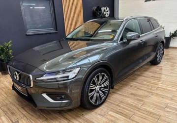 Volvo V60 II  2020 Volvo V60 B4 197KM INSCRIPTION BLIS navi BEZWYPADKOWY automat, zdjęcie 11