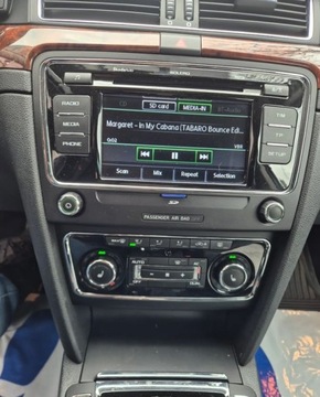 Skoda Superb II Kombi 2.0 TDI CR DPF 140KM 2012 Skoda Superb 2.0 Diesel 140KM, zdjęcie 20