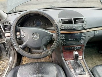 Mercedes Klasa E W211 2005 Mercedes E 220 E klasa 2.2CDI 102km 05r, zdjęcie 6