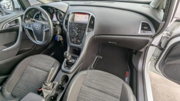 Opel Astra J GTC 1.4 Turbo ECOTEC 120KM 2014 Opel Astra 1.4i 120PS OPŁACONY Bezwypadkowy, zdjęcie 16