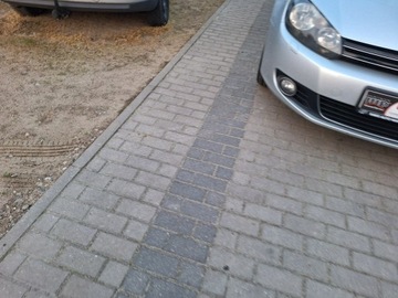 Volkswagen Golf VI Variant 1.6 TDI-CR DPF BlueMotion 105KM 2011 Volkswagen Golf Wersja Style Klimatronik, zdjęcie 3