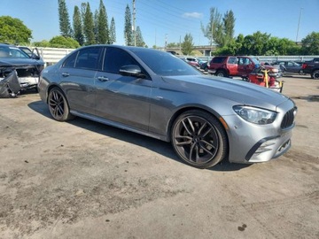 Mercedes Klasa E W214 2023 Mercedes-Benz Klasa E AMG 53 4Matic 2023 3.0l 3.0 Benzyna 429KM, zdjęcie 4