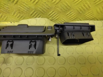 ВЕНТИЛЯЦИОННЫЕ ОТВЕРСТИЯ VOLVO V50