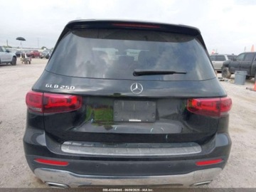 Mercedes GLB 2023 Mercedes-Benz GLB 250, 2023r., 2.0L 2.0 Benzyna 221KM, zdjęcie 7