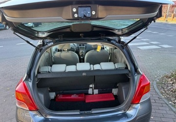 Toyota Yaris II Hatchback 5d 1.33 Dual VVT-i 101KM 2009 Toyota Yaris 1.3i KLIMATRONIC Extra stan 1 1.3 Benzyna 101KM, zdjęcie 16