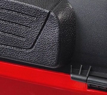 УНИВЕРСАЛЬНАЯ МОТОТРЕК, ДВА ШЛЕМА, РЕМНИ