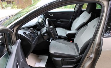Renault Captur I Crossover 0.9 Energy TCe 90KM 2014 Renault Captur Wyposazony Bezwypadkowy Zadbany Benzyna 90KM, zdjęcie 14