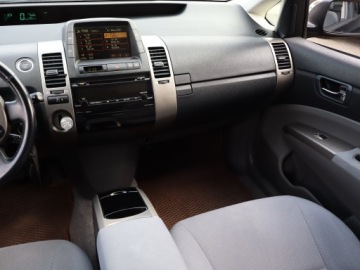 Toyota Prius II 1.5 VVT-i 78KM 2008 Toyota Prius 1.5 HSD, GAZ, Automat, Klima, zdjęcie 7