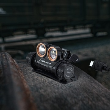 Фара Fenix ​​HM75R SE без дополнительного бачка