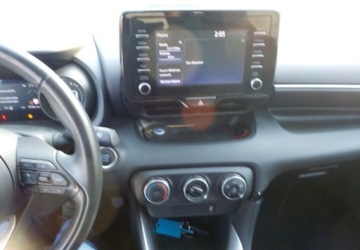 Toyota 2021 Toyota Yaris Okazja 1.5 Benzyna 125KM, zdjęcie 28