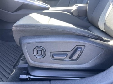 Audi A3 8V Sportback 5d Facelifting 1.5 35 TFSI 150KM 2020 Audi A3 Sportback 35 TFSI S tronic | Navi | Ambien, zdjęcie 15