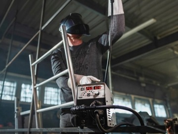 ПОЛУАВТОМАТИЧЕСКИЙ СВАРОЧНЫЙ АППАРАТ SKANDI KRAFT MIG 210 MMA TIG 230V 200A IGBT SYNERGY