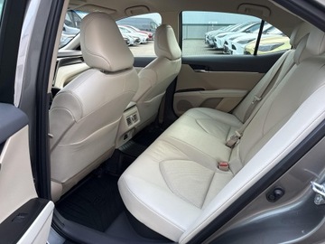 Toyota Camry IX Sedan 2.5 Hybrid Dynamic Force 218KM 2021 Toyota Camry 2.5 Hybrid Executive CVT 2.5 Hybrid E, zdjęcie 11