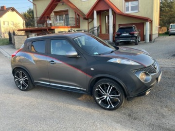 Nissan Juke I SUV 1.6 DIG-T 190KM 2011 NISSAN JUKE 1.6 DIG-T 190 KM *Skóry *felgi 19'' * *Ulter * tylko 137 tys.km