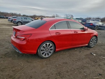 Mercedes CLA C118/X118 2019 Mercedes-Benz CLA 2019 r., 2,0L 250 4MATIC 2.0 Benzyna 208KM, zdjęcie 1