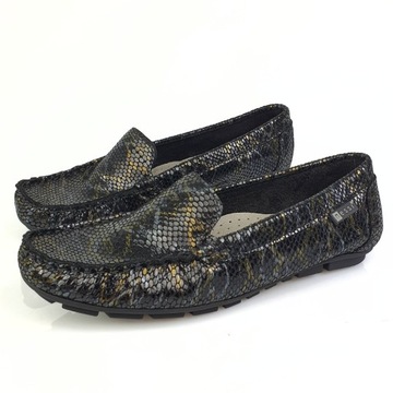 Мокасины Nessi 17130 черные со змеиным узором, кожа, размер 37