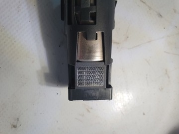 HNÍZDO NABÍJENÍ ZAPALOVAČE 12V 120W RENAULT NISSAN OPEL 980185087700