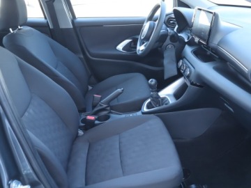 Toyota Yaris IV Hatchback 1.5 Dynamic Force 125KM 2024 Toyota Yaris 1.5 VVT-i, Salon Polska, Serwis ASO, zdjęcie 8