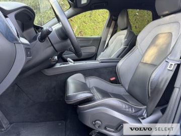 Volvo XC60 II 2022 Volvo XC 60 XC60 B5 D AWD Plus Dark, Pakiet climat, zdjęcie 9