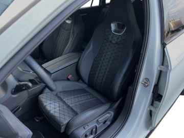 Volkswagen Passat B9 2024 Volkswagen Passat 2.0 TDI 4Motion R-Line 193 KM DCC Pro Matrix Skora 360, zdjęcie 15