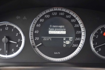 Mercedes Klasa E W212 Kombi 350 4MATIC 272KM 2010 Mercedes-Benz Klasa E 4-Matic Duza-Navi KlimatronicTempomat Skora El.Klapa, zdjęcie 16