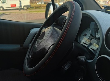 Накладка на руль BMW серии 1 2 3 X1 X3 X5 с красной нитью