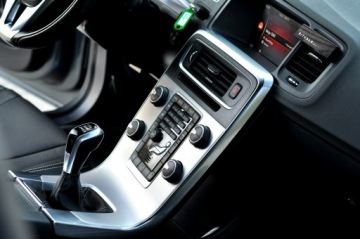 Volvo S60 II Sedan Facelifting 2.0 D2 DRIVE-E 120KM 2017 Volvo S60 2.0 D2 Lift Led FULL OPCJA Skóra Navi, zdjęcie 17