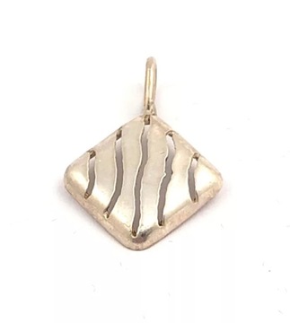 СЕРЕБРЯНЫЙ КУЛОН РОМБ 1.65G