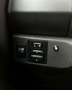 Toyota Yaris II Hatchback 5d 1.0 VVT-i 69KM 2007 Toyota Yaris Salon PL Klima Super stan Polska Gwarancja w cenie Warszawa, zdjęcie 23