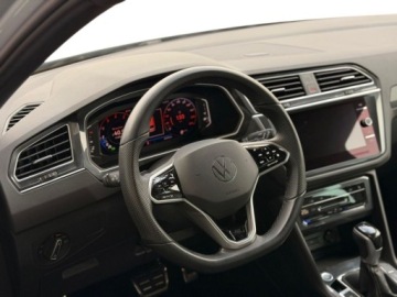 Volkswagen Tiguan II SUV Facelifting 2.0 TSI 190KM 2023 Volkswagen Tiguan DSG R-Line Led Matrix IQ. Light GWARANCJA FV23 Salo, zdjęcie 9