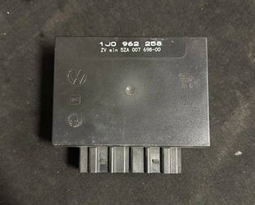 CENTRÁLNÍ ZÁMEK ŘÍDÍCÍ JEDNOTKA POHODĚ SKODA OCTAVIA 1J0 9