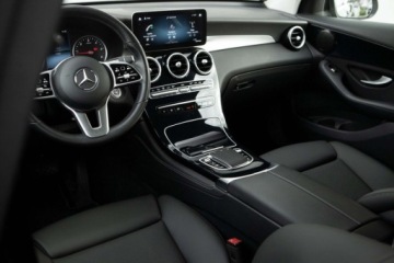 Mercedes GLC C253 SUV Facelifting 2.0 200d 163KM 2019 Mercedes-Benz GLC 200d 4Matic Salon PL 79 000 km Autotrade 2.0 Diesel, zdjęcie 23