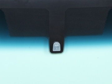 NOVÁ SKLO (OKNO) PŘEDNÍ ČELNÍ CADILLAC CTS II 08-14