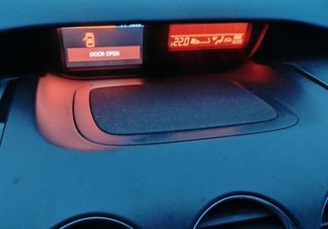 Mazda CX-7 2010 Mazda CX-7 2010r, 2.2 CDTI 4x4. Lekko uszkodzony lewy tyl. Jezdzi. 2.2, zdjęcie 13