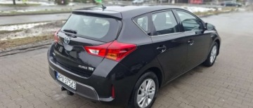 Toyota Auris II 2014 Toyota Auris Toyota Auris 1.8 Hybryda 99KM, zdjęcie 3