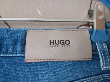 HUGO BOSS-SUPER SPODNIE 31/32 K5