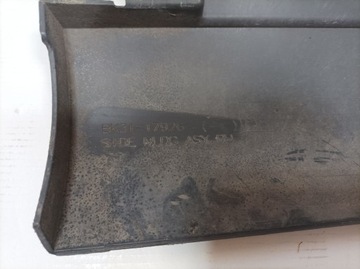 FORD TRANSIT 2013- ROH NÁRAZNÍKU ZADNÍ PRAVÝ