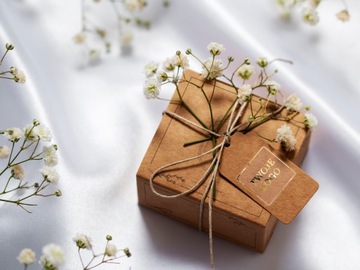 Наклейки позолоченные прозрачные с вашим логотипом, 5х5см, 100 шт.