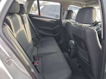 BMW X1 F48 2015 BMW X1 2015 BMW X1 XDRIVE28I 2.0 Benzyna 228KM, zdjęcie 10