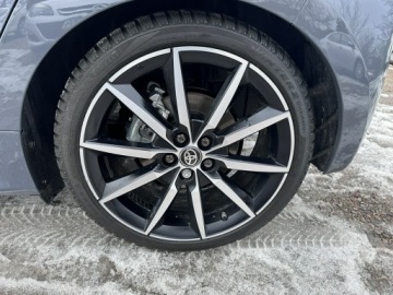 Toyota Yaris IV Hatchback Facelifting 1.5 Hybrid Dynamic Force 130KM 2025 Toyota Yaris Hybrya GR SPORT+VIP SKYVIEW/Salon PL/, zdjęcie 11