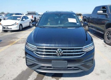 Volkswagen Tiguan II 2022 Volkswagen Tiguan 2022, 2.0L, SE, po gradobiciu 2.0 Benzyna 184KM, zdjęcie 5