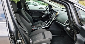 Opel Astra J Hatchback 5d 1.4 Turbo ECOTEC 120KM 2011 Opel Astra BENZYNA NAWIGACJA sportowe fotele super okazja polecamy, zdjęcie 36