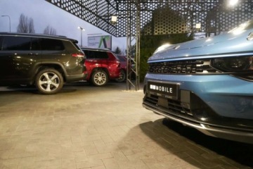  Lynk Co 01 FV 23 Bezw GwarEU PlugIn Cam360 Panorama TempAkt MenuPL CarPla, zdjęcie 33