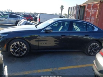 BMW Seria 5 G90-91 2024 BMW Seria 5 530i 2024 2.0 Benzyna 255KM, zdjęcie 2