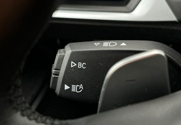 BMW Seria 3 G20-G21 Touring 2.0 330e 292KM 2022 BMW Seria 3 Naped 4x4 Hak Lopatki FV 23 2.0 Hybryda Plug-in 292KM, zdjęcie 12