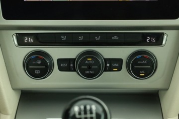 Volkswagen Passat B8 Limousine Facelifting 1.5 TSI EVO 150KM 2019 VW Passat 1.5 TSI, Salon Polska, Serwis ASO, Navi, zdjęcie 9