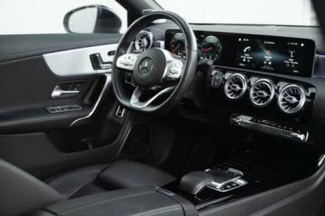 Mercedes CLA C118/X118 2019 Mercedes-Benz CLA 200 Shooting Brake AMG Line 79 000 KM Salon PL Autot, zdjęcie 25