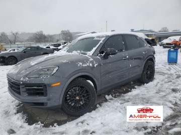 Porsche Cayenne III 2024 Porsche Cayenne 2024 4.0L V8 S AWD 4.0 Benzyna 468KM
