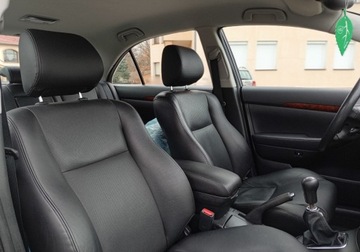 Toyota Avensis II Sedan 2.0 VVT-i 147KM 2003 Toyota Avensis Zarejestrowany - benzyna - 2,0 - przebieg 161.000 km 2.0, zdjęcie 13